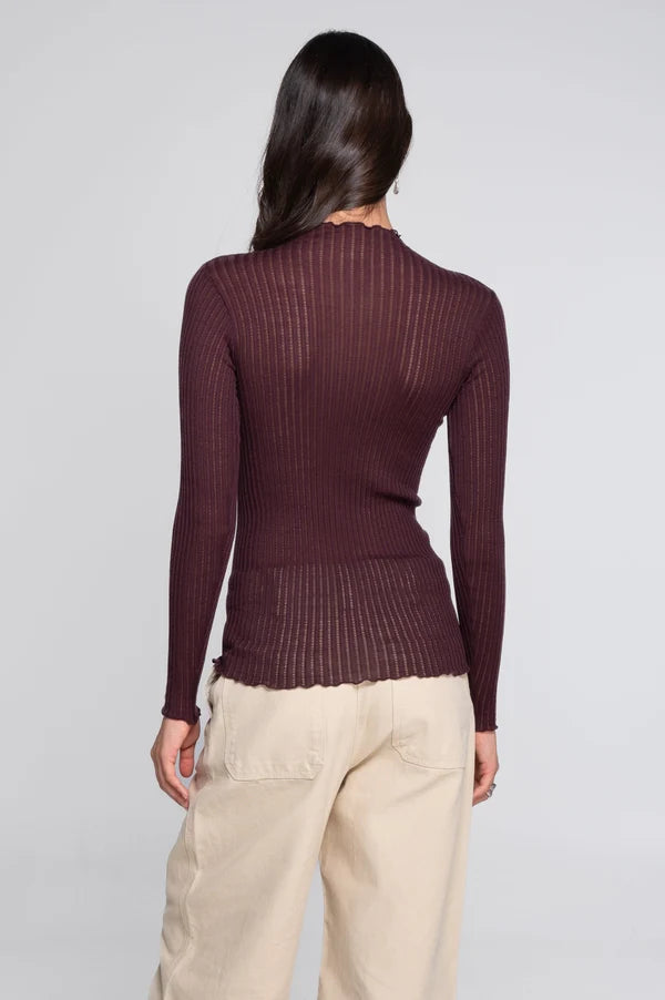 Oscalito Wool and Silk Funnelneck