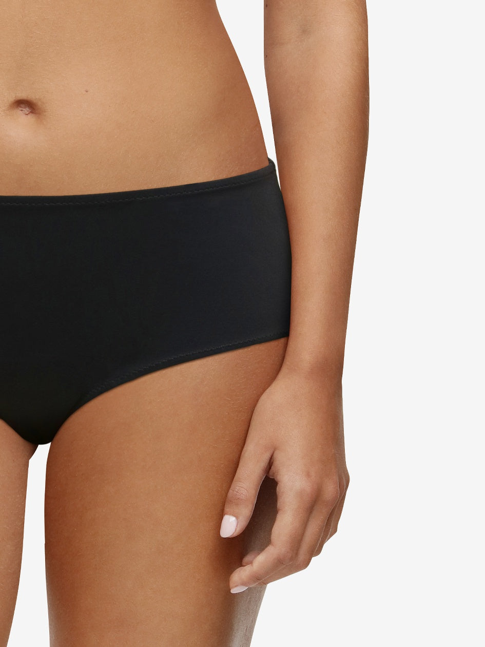 Chantelle Essential Leakproof Shorty