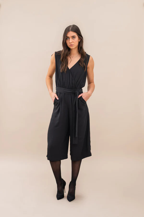 threads Knee-High Light Compression Socks