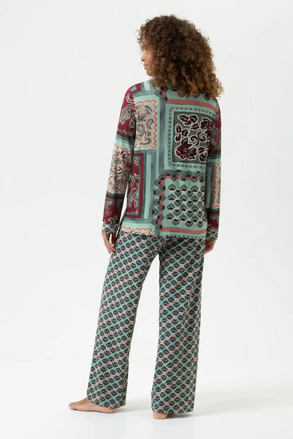 MEY Serie Mystical Maze Pajama Set