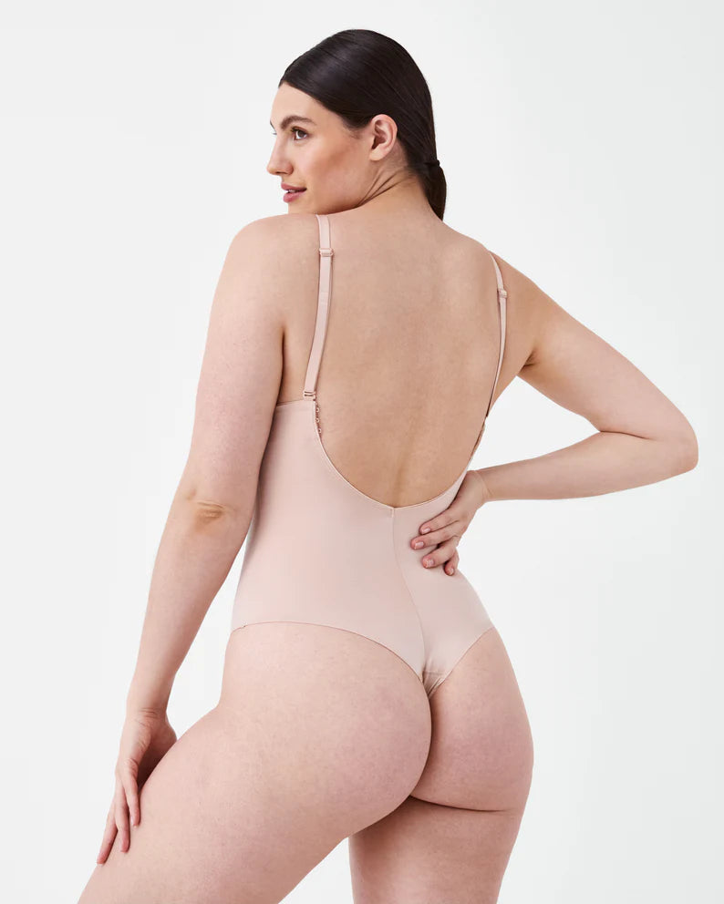 Spanx Suit Your Fancy Plunge Low-Back Thong Bodysuit – Esprit De La Femme  Lingerie