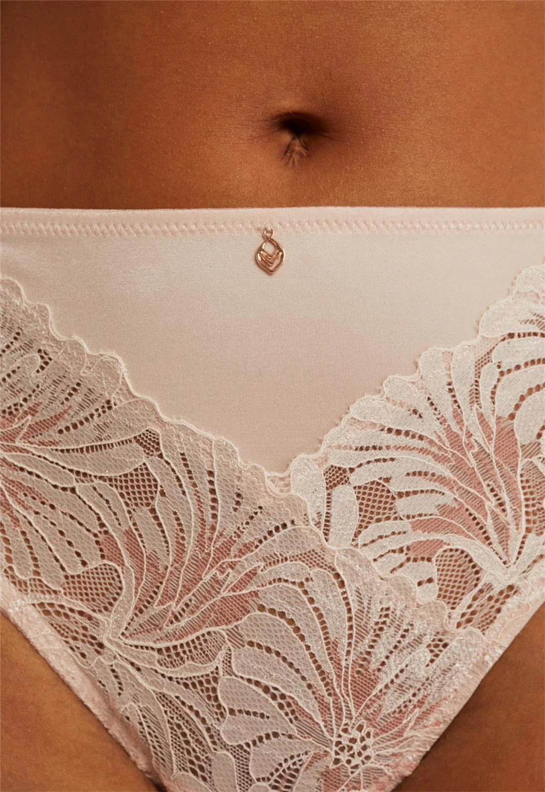 Montelle Anniversary Thong
