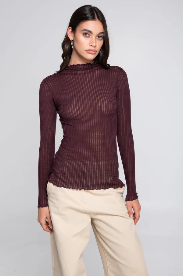 Oscalito Wool and Silk Funnelneck