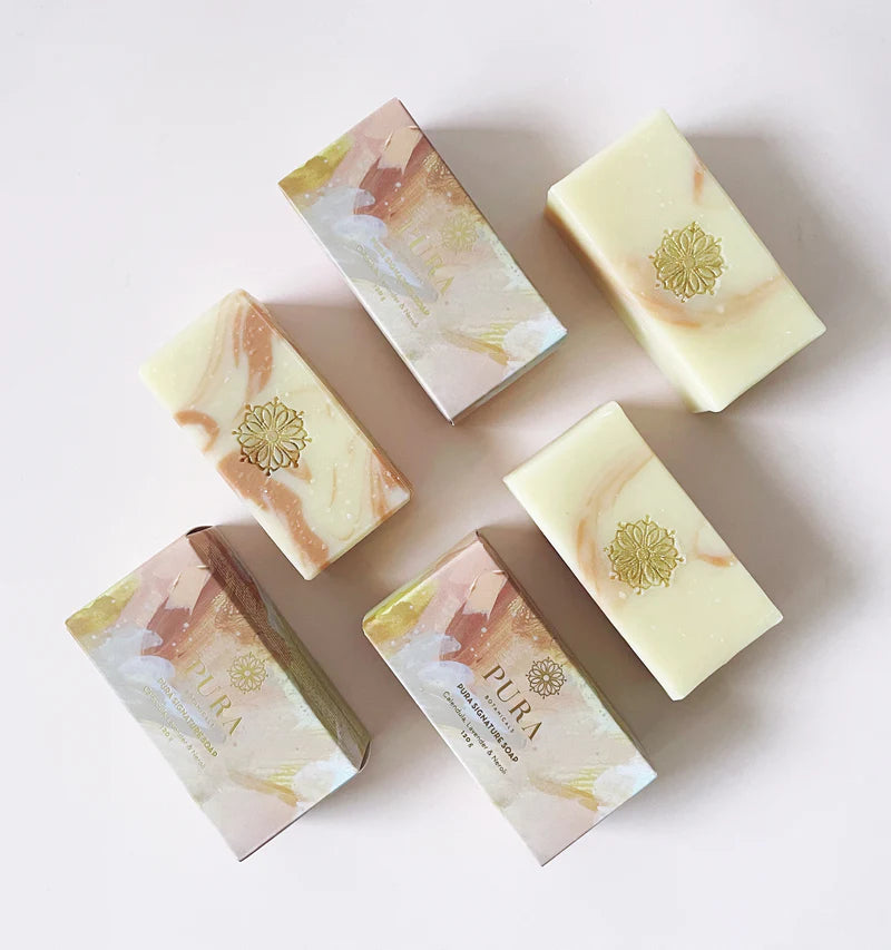 PURA BOTANICALS Pura Signature Soap