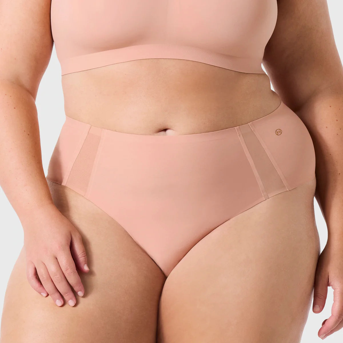 Evelyn & Bobbie High-Waisted Thong
