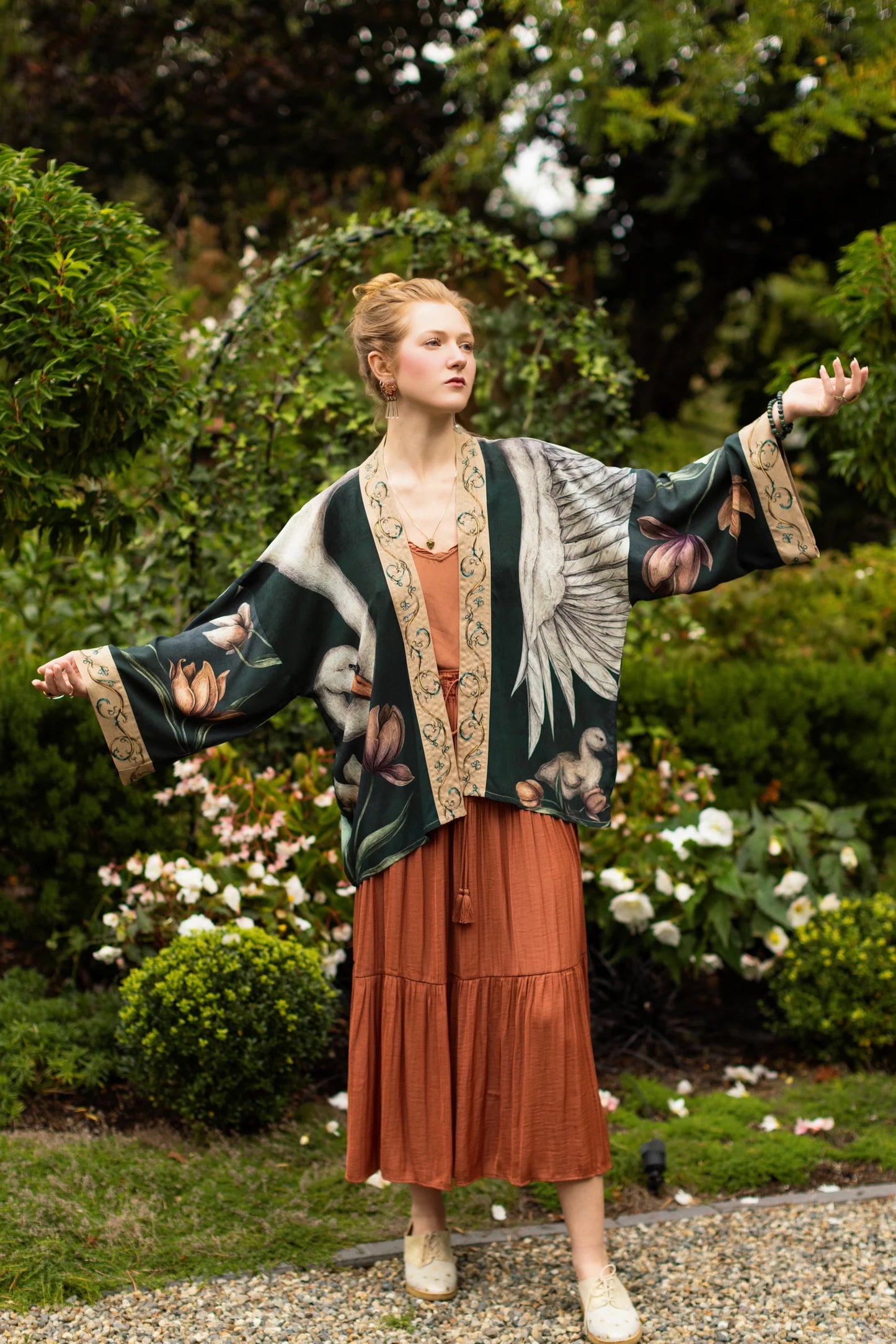 Market of Stars Under My Wing Pixie Duster