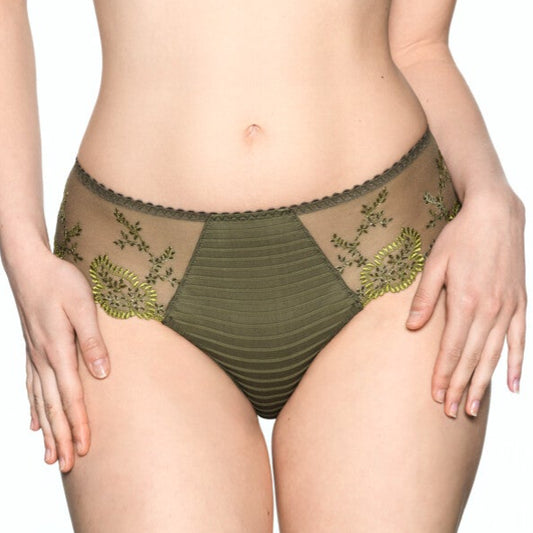 Louisa Bracq Elise Shorty